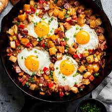 Crispy Bacon Hash Mix: A Delicious One Pan Recipe